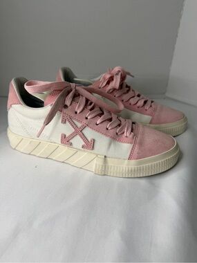 Off-White Vulcanized White Pink Low-Top Sneakers US 8.5/9